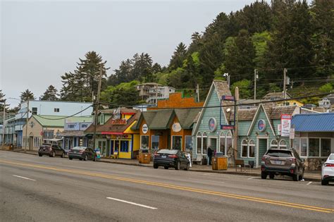 16 Can't Miss Oregon Coast Towns .